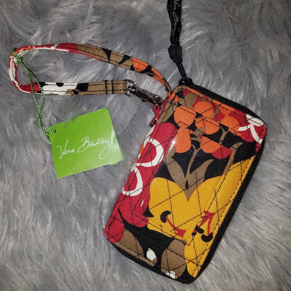 NWT 🍁 Vera Bradley Wristlet